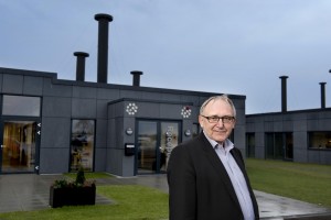 Direktør  Svend Aage Linde er overordentligt tilfreds med Scandi Bygs etablering af dee store nye Eurofins-laboratorium.